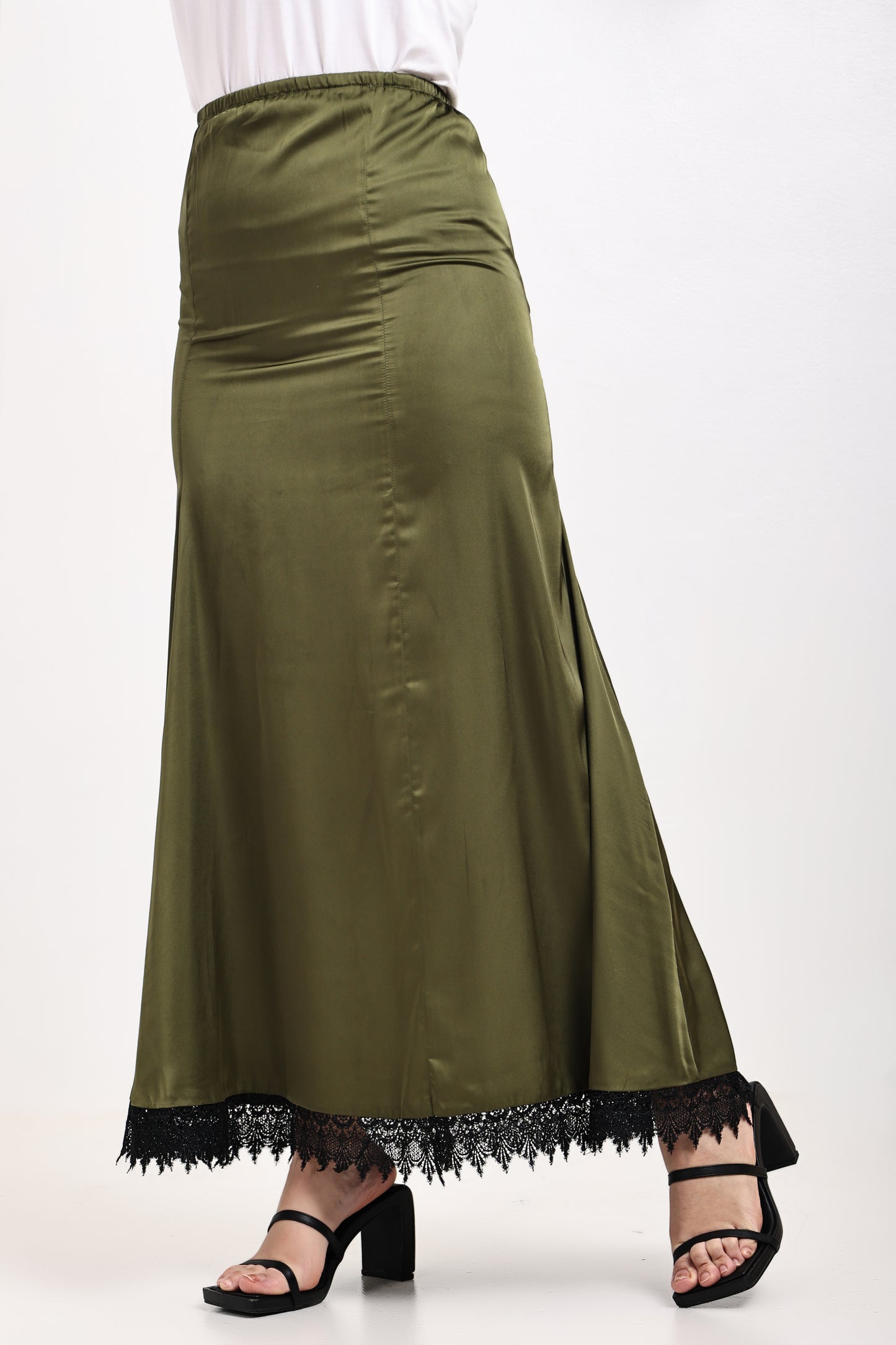 EZ wear Satin Skirt